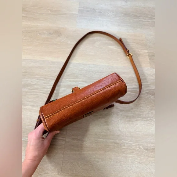 Dooney & Bourke Florentine Leather Crossbody Shoulder Bag Tan Brown Vacchetta - Picture 3 of 14